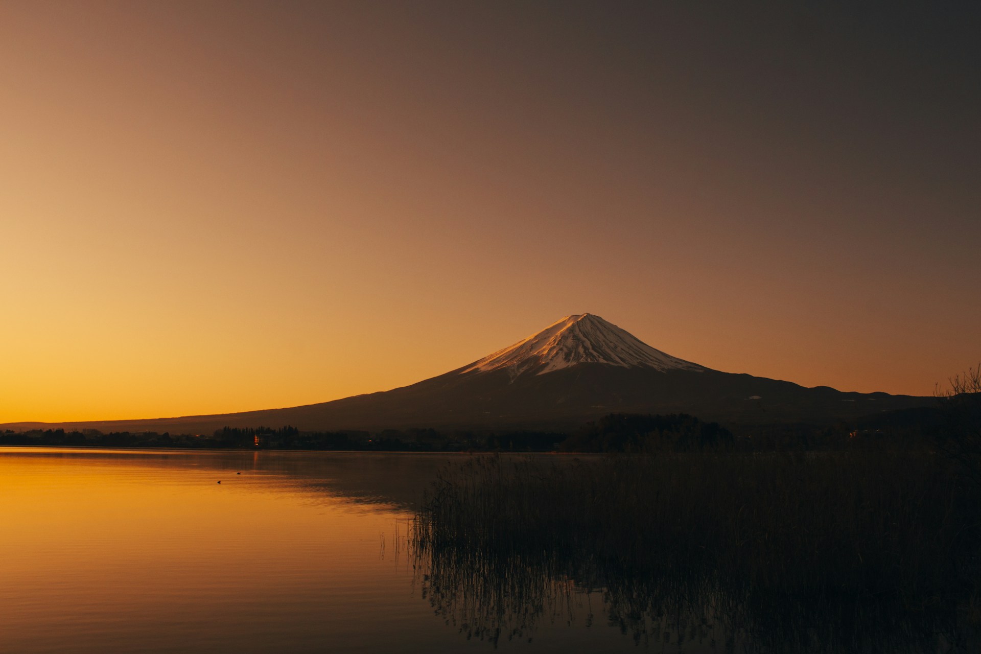 峰雲の間